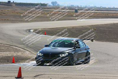 media/Nov-13-2022-GTA Finals Buttonwillow (Sun) [[d9378ae8d1]]/Group 4/Offramp/